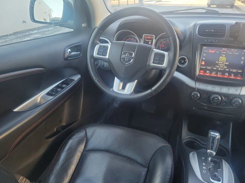 Used 2015 Dodge Journey R/T w/ Flexible Seating Group image 11