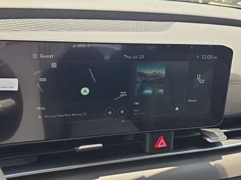 New 2027 Kia Carnival EX FWD image 23