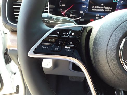 Used 2025 Mercedes-Benz GLS 450 GLS 450 image 15