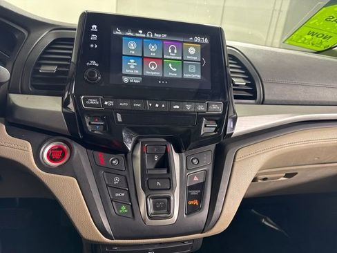 Used 2018 Honda Odyssey Touring image 31