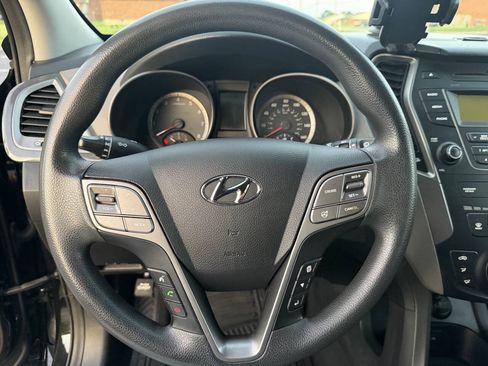 Used 2016 Hyundai Santa Fe Sport FWD image 31