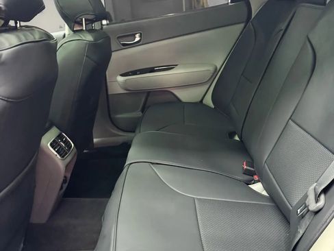 Used 2016 Kia Optima EX w/ Premium Package FWD image 21