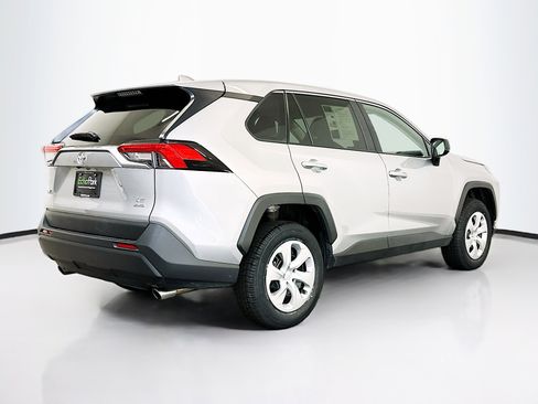 Used 2025 Toyota RAV4 LE image 9