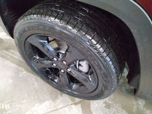 New 2026 Jeep Grand Cherokee Limited w/ Limited Altitude Package AWD/4WD image 17