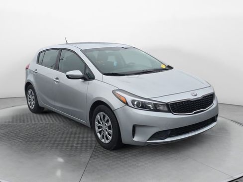 Used 2018 Kia Forte LX image 7