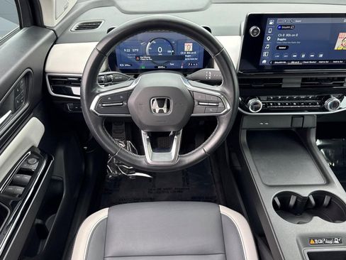Used 2024 Honda Prologue Touring image 32