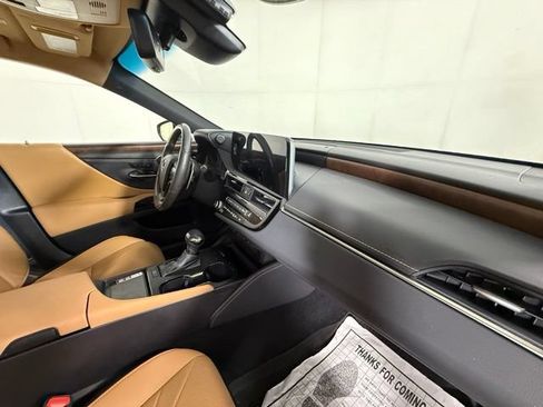 Used 2023 Lexus ES 350 w/ Accessory Package (Z2) FWD image 29