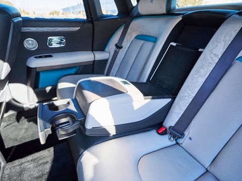 Used 2025 Rolls-Royce Ghost image 56