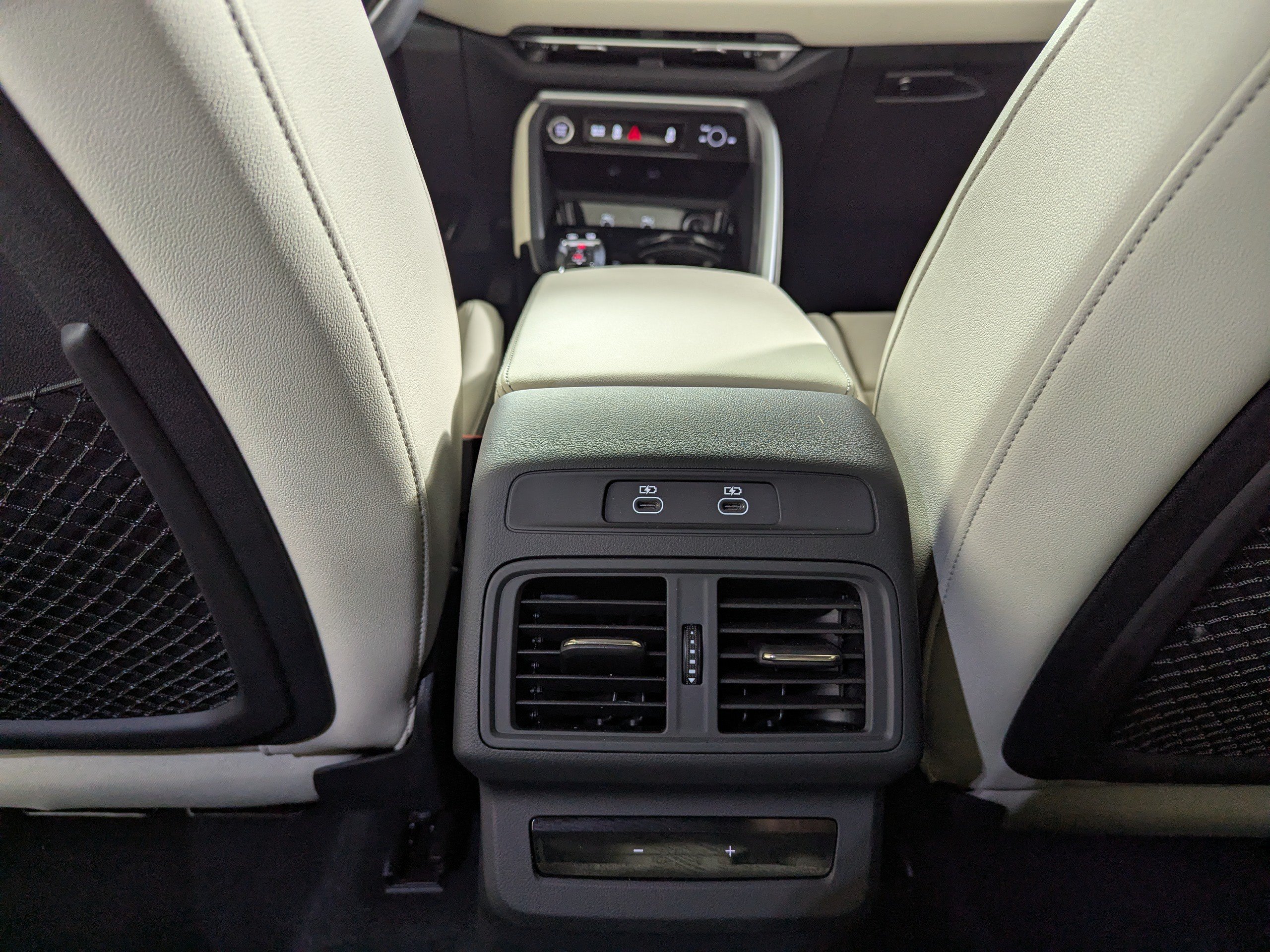 Certified 2025 Audi Q5 Premium Plus w/ Premium Plus AWD/4WD image 12