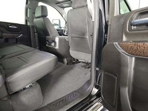 Used 2022 GMC Sierra 2500 Denali w/ Denali Ultimate Package image 33
