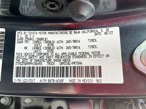 Used 2023 Toyota Tacoma TRD Off-Road w/ Black Out Package (TMS) image 28