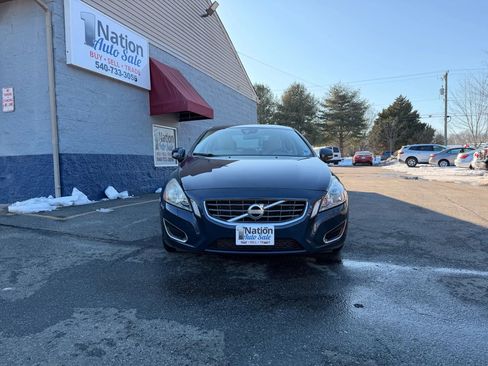 Used 2013 Volvo S60 T5 image 2