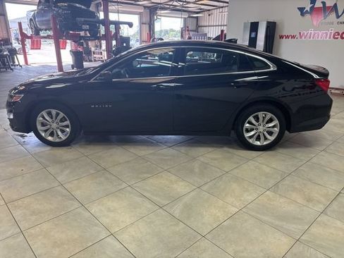 Used 2025 Chevrolet Malibu LT FWD image 14