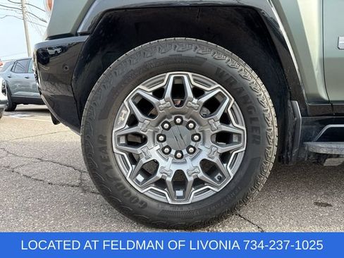 Used 2024 GMC Hummer EV 3X AWD/4WD image 33