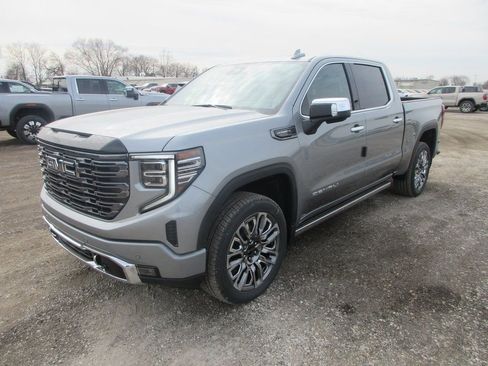 New 2026 GMC Sierra 1500 Denali Ultimate AWD/4WD image 11