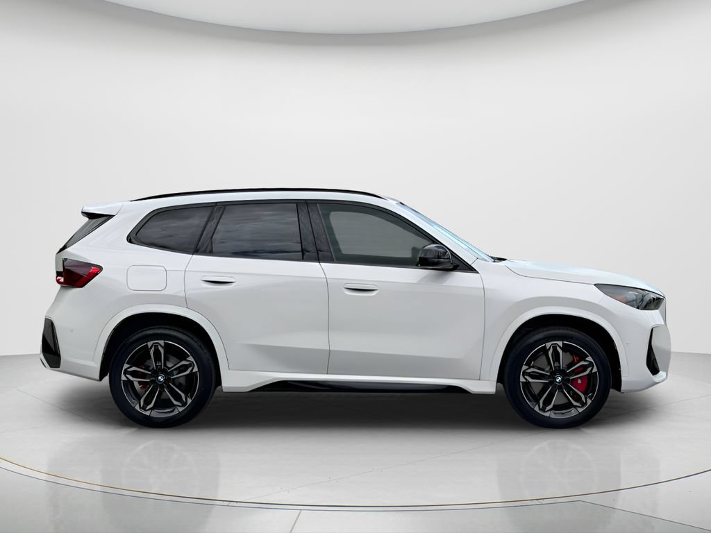 New 2026 BMW X1 xDrive28i w/ Technology Package AWD/4WD image 4