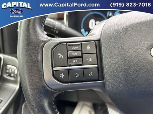 Certified 2022 Ford F150 Lariat w/ Equipment Group 502A High image 23