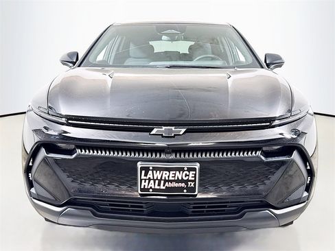 New 2026 Chevrolet Equinox EV LT w/ Comfort Package image 2