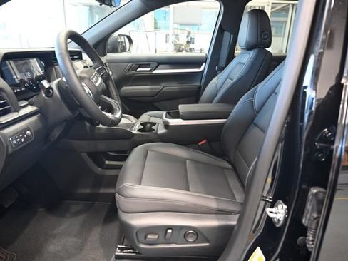 New 2026 GMC Terrain Elevation w/ Elevation Premium Package AWD/4WD image 9