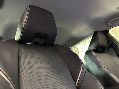 New 2027 Toyota Prius XLE FWD image 19