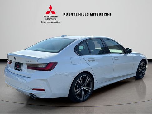 Used 2023 BMW 330i Sedan w/ Driving Assistance Package RWD image 5