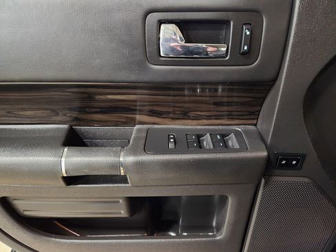 Used 2013 Ford Flex SEL image 40