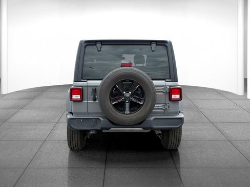 Used 2023 Jeep Wrangler Unlimited Sport AWD/4WD image 6