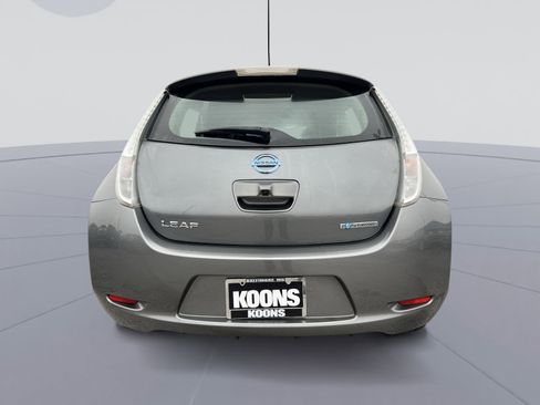 Used 2016 Nissan Leaf SL w/ Premium Package image 5