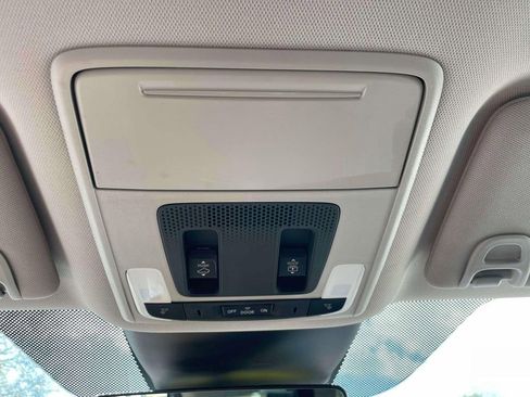 Certified 2023 Honda Pilot Elite image 35
