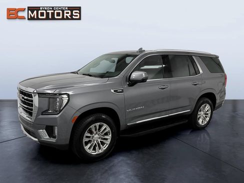 Used 2021 GMC Yukon SLT w/ SLT Luxury Plus Package AWD/4WD image 1