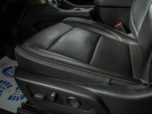 Used 2024 Chevrolet Tahoe High Country image 41