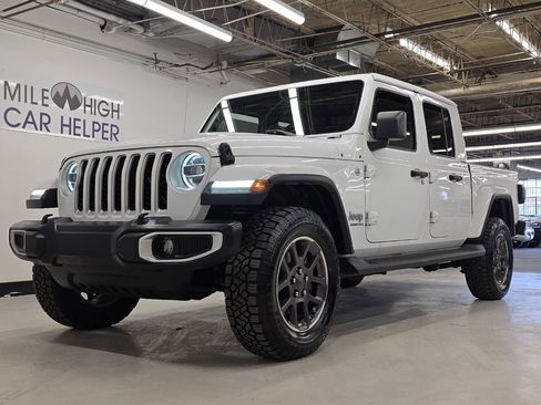 Used 2020 Jeep Gladiator Overland image 22