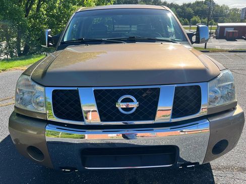 Used 2004 Nissan Titan SE AWD/4WD image 3