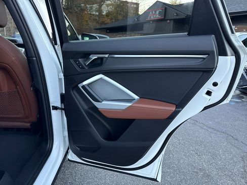 Used 2022 Audi Q3 2.0T Premium w/ Convenience Package image 49