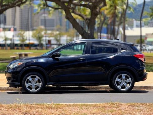Used 2016 Honda HR-V EX-L image 2