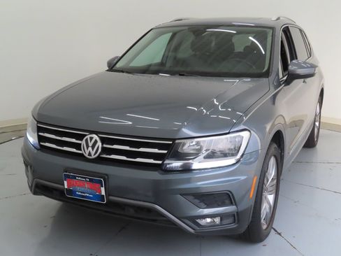 Used 2021 Volkswagen Tiguan SEL AWD/4WD image 8