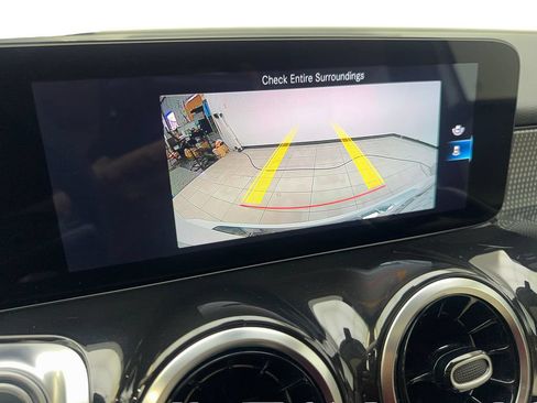 Used 2022 Mercedes-Benz GLB 250 image 68