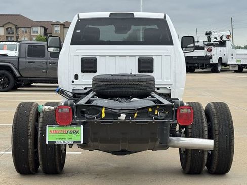 New 2025 RAM 3500 Tradesman image 5