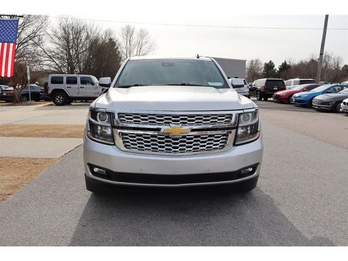Used 2015 Chevrolet Tahoe LT image 8