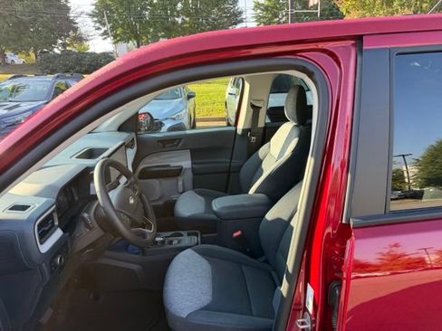 Used 2026 Ford Maverick XLT w/ XLT Luxury Package FWD image 14