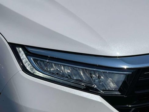 Used 2023 Honda Odyssey Elite image 10