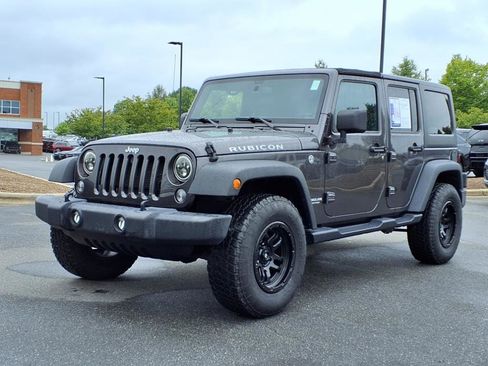 Certified 2017 Jeep Wrangler Unlimited Rubicon w/ Connectivity Group image 1