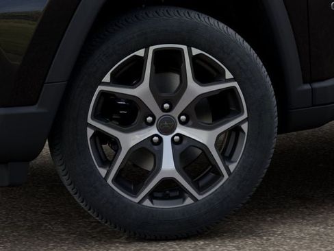 New 2026 Jeep Compass Limited AWD/4WD image 9