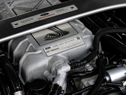 Used 2016 Ford Mustang Shelby GT350R w/ GT350R Equipment Group 920A image 94