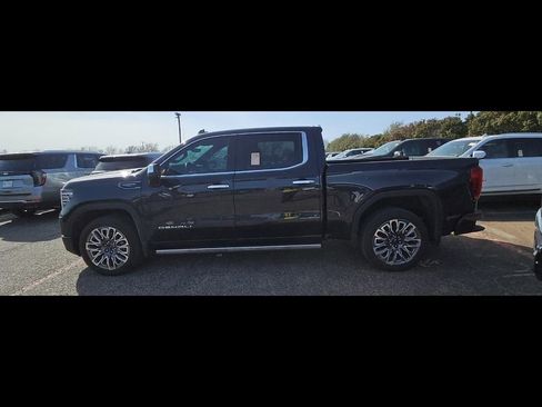 Used 2025 GMC Sierra 1500 Denali Ultimate image 6