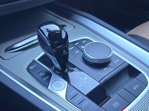 Used 2025 BMW Z4 M40i w/ Premium Package RWD image 26