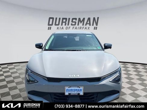 New 2025 Kia EV6 Light w/ Light LR Technology Package image 6