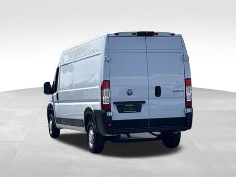 Used 2023 RAM ProMaster 2500 FWD image 8