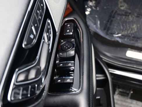 Used 2019 Lincoln Navigator L Reserve image 11