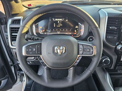 New 2026 RAM 1500 Big Horn AWD/4WD image 16
